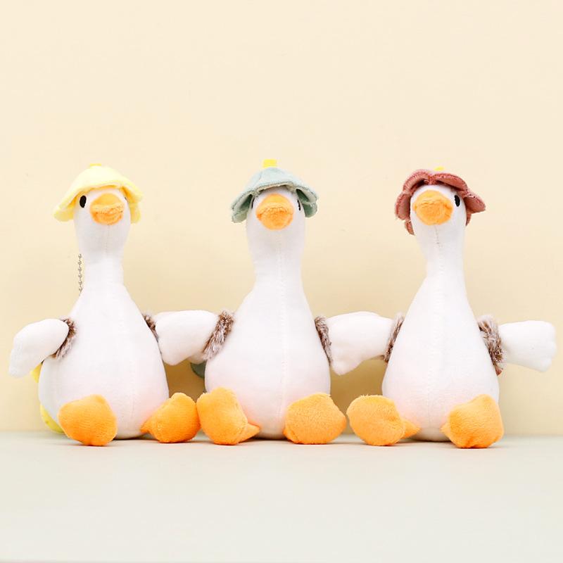 Lovable Goose White Plush Toy Keychain Cozy Duck Doll Pendant Backpack