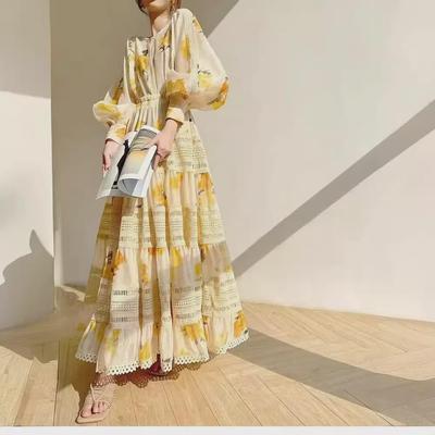 Set Moda 2024 Primavera Australiana: Top con Scollo Tondo e Maniche a Lanterna e Gonna Lunga a Vita Elastica
