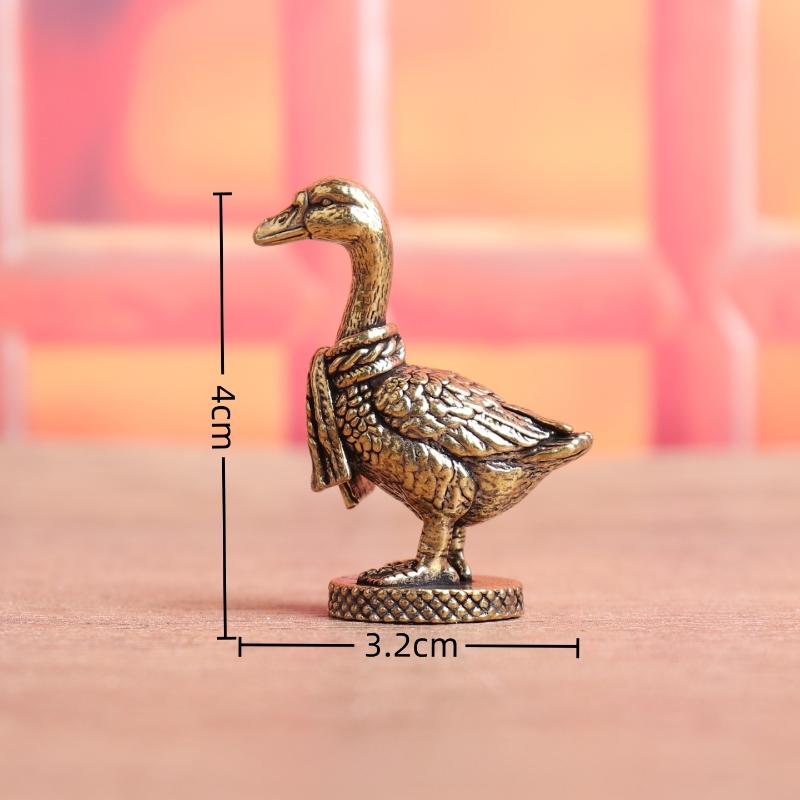 Solid Copper Small Scarf Goose Tea Pet Ornament Ancient Brass Figurine for Meditation Space Home Decor