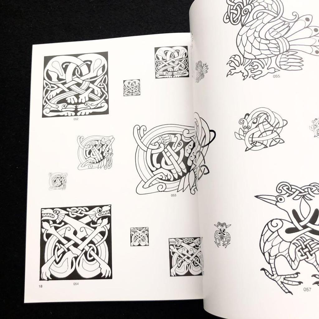 [USED] Celtic pattern design collection "Ready-to-Use Celtic Designs