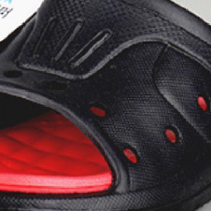 Daiso Outdoor Two Tone Slippers