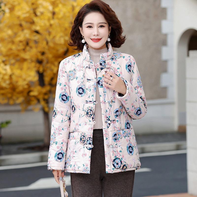 Women's small padded jacket winter new retro padded jacket piled and thickened padded jacket padded jacket buckle