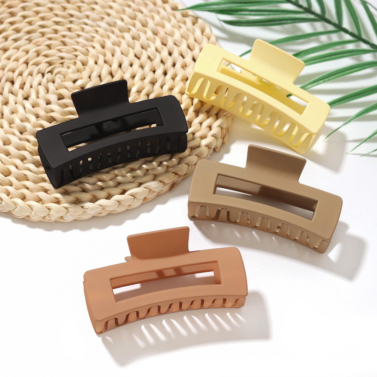 

Большая матовая заколка-краб для волос для высокого хвоста и укладки затылка кофейный