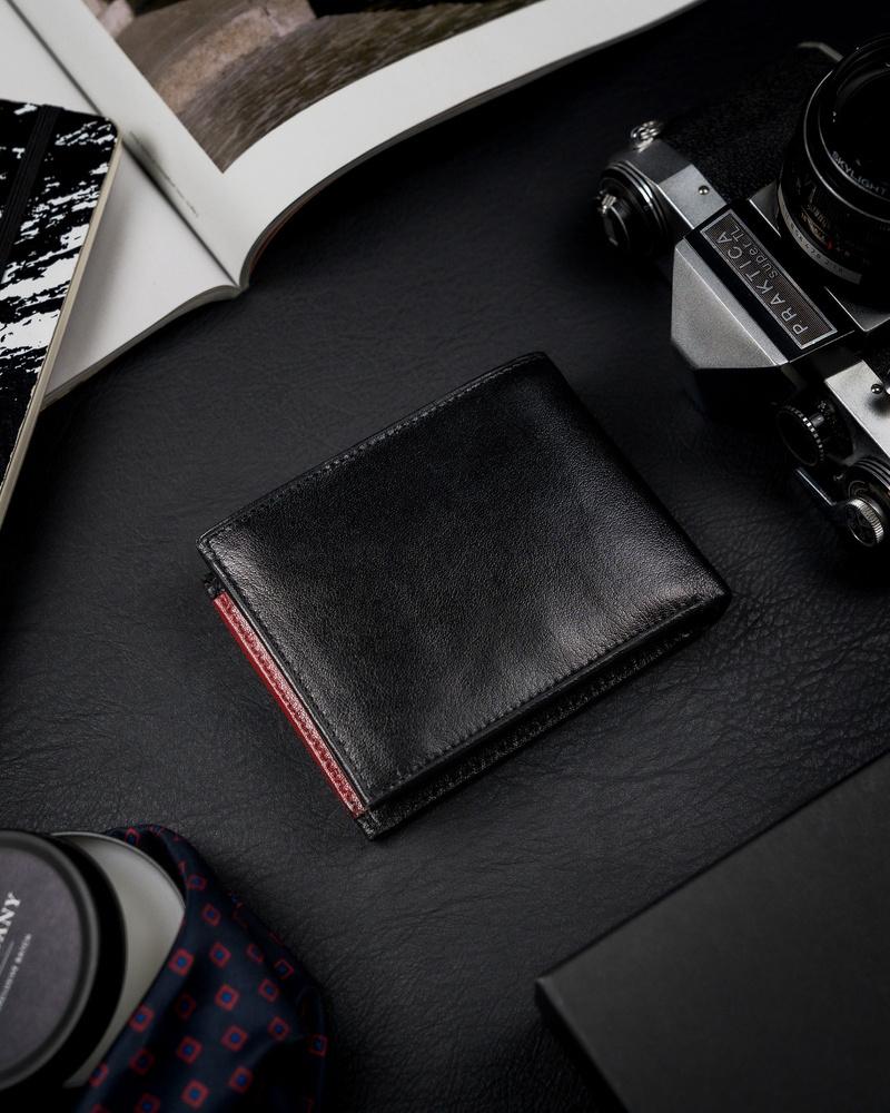 Men's wallet made of natural grain leather with a removable card holder - Rovicky