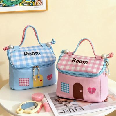 Large Capacity Waterproof Cosmetic Bag In Modern House Shape Design