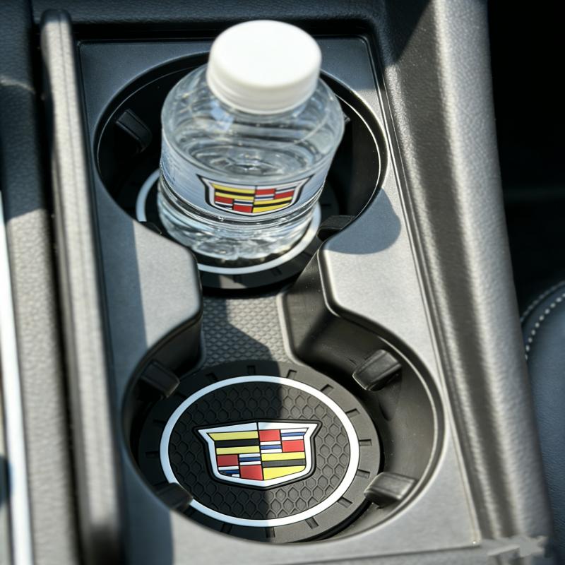 PVC Auto Wassercaddy Anti-Rutsch Tassenuntersetzer Matte Dekoration für Cadillac Escalade Deville Seville XT5 XTS CTS BLS SLS SRX XLR CT5 CT4