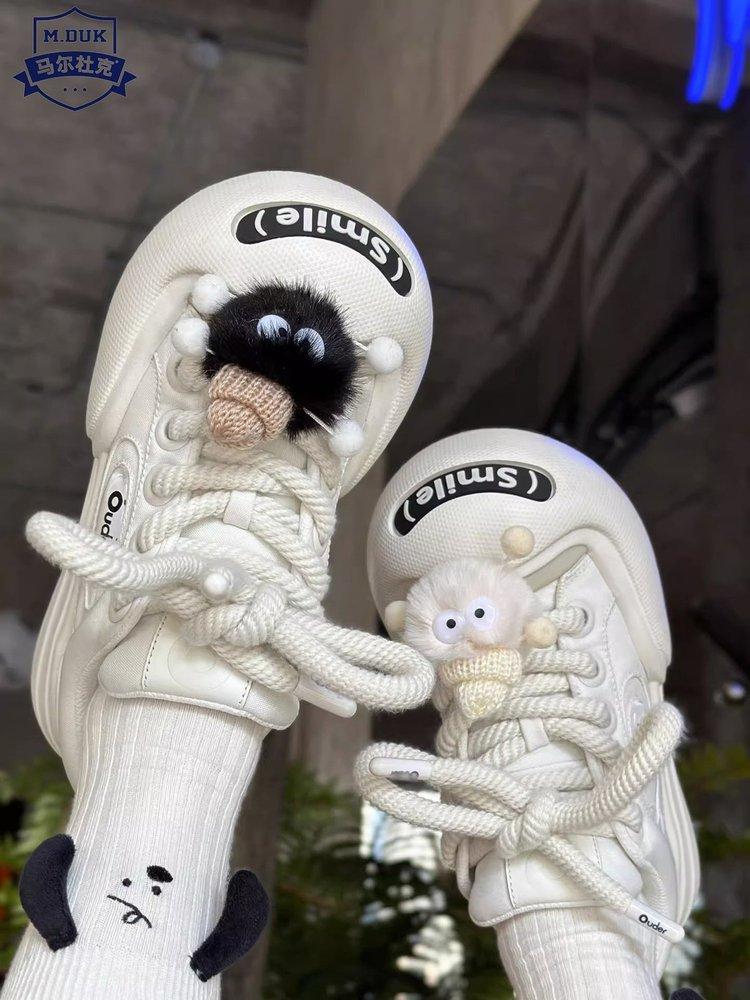 New niche original cute big head ugly cute board shoes women 2025 spring new versatile open smile casual little white