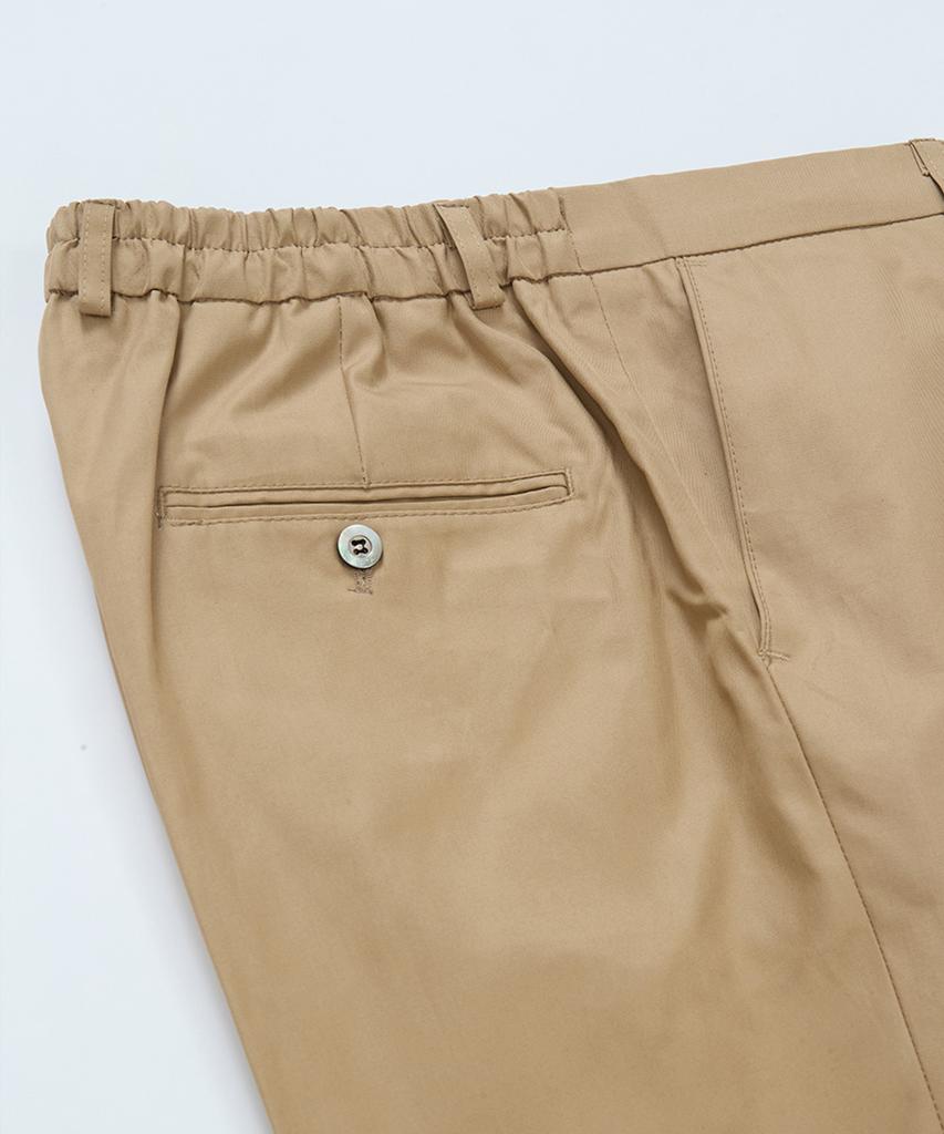 BELLIEF Gabardine Cotton Single Pleat Banding Chino (Khaki)