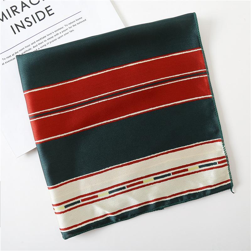 50 * 50cm İlkbahar Ve Sonbahar İpek Eşarplar Çok Yönlü Dekorasyon Profesyonel Küçük Kare Eşarplar Boyun Koruma Bağlama Çantası