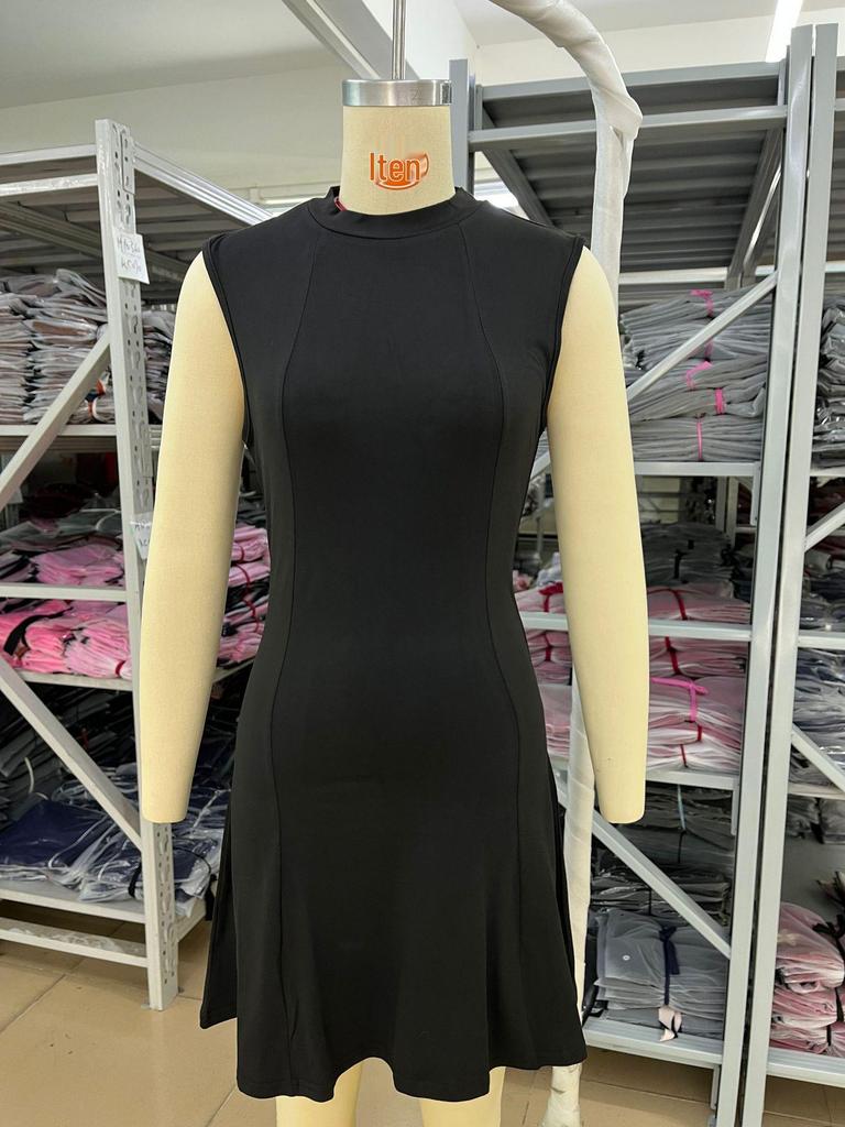 2026 European and American Style Sleeveless High Neck Slimming A-line Dress - Short, Fashionable, Versatile.