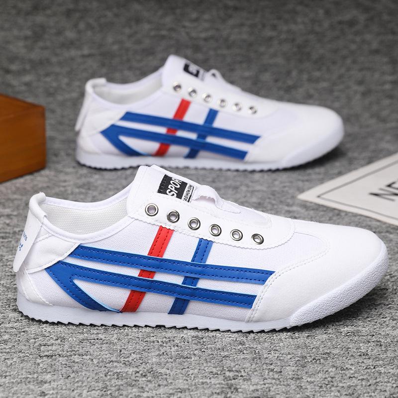 

2024 новые однопедальные парусиновые туфли мужские туфли повседневная обувь модные ленивые спортивные туфли модные мужские туфли для доски 44