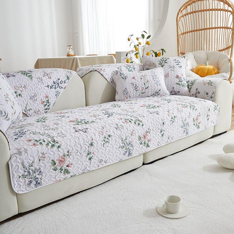 

Big Sale Cotton Special Offer Nordic Simple Cartoon Cushion Cotton Cherry Bear 70*70cm