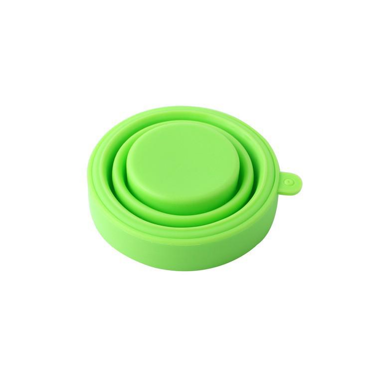 Collapsible Silicone Water Cup with Lid - Portable and Retractable for Travel and Outdoor Use