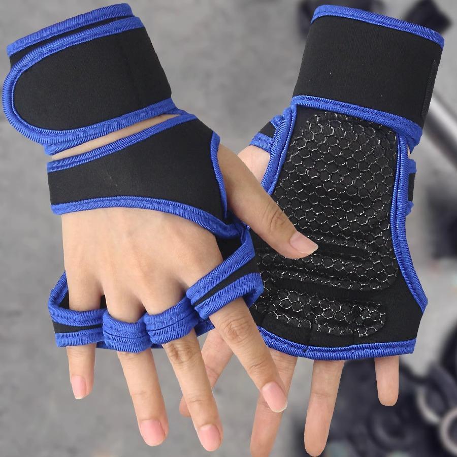Wrist guard training anti-skid half finger pull-up to prevent cocooning