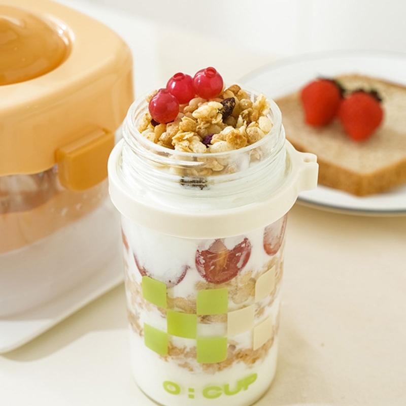 Multifunkční nástroj na cezení jogurtu pro snadné oddělení syrovátky a hladkou texturu domácího jogurtu