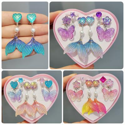 Niedliche Kinder-Ohrclips, Mädchen-Ohrringe ohne Ohrlöcher, Meerjungfrau kleines Mädchen Ohrclip-Ring-Set