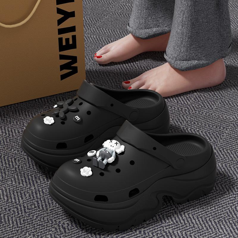 7.0CM small man height-increasing thick-soled hole shoes summer beach slippers can be worn outside high-end cool slippers women's models