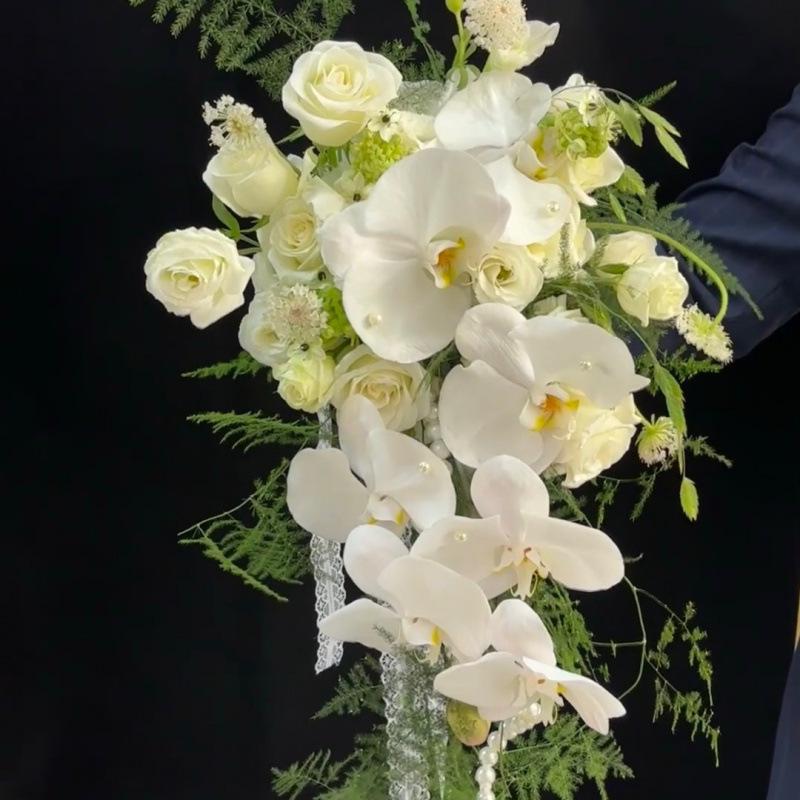 Mori-Style Garden Wedding Photography with French, Korean, and Waterfall Elements