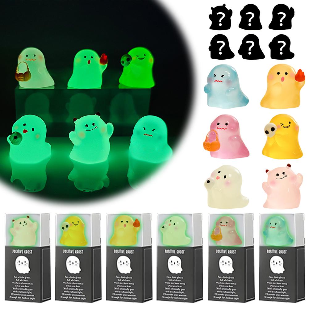 Glow-in-The-Dark Mini Ghost Figurines for Halloween Decoration Luminous Resin Cute Miniature Spooky Ghost with Box Party Favors
