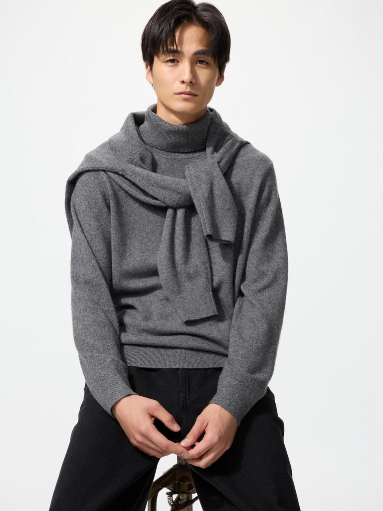 Uniqlo Cashmere Turtleneck Sweater  Long Sleeve 