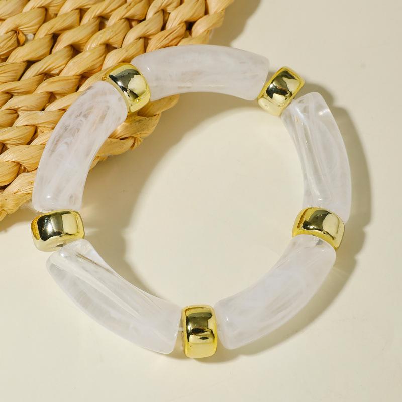 European and American jewelry, fashionable acrylic elbow bracelets, retro color matching exaggerated bracelets and bracelets.