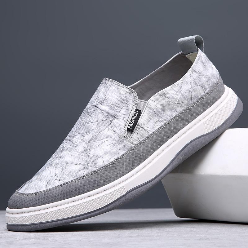Cloth shoes men's 2025 new spring breathable ice silk quick-drying light casual deodorant men's one-pedal canvas shoes tide