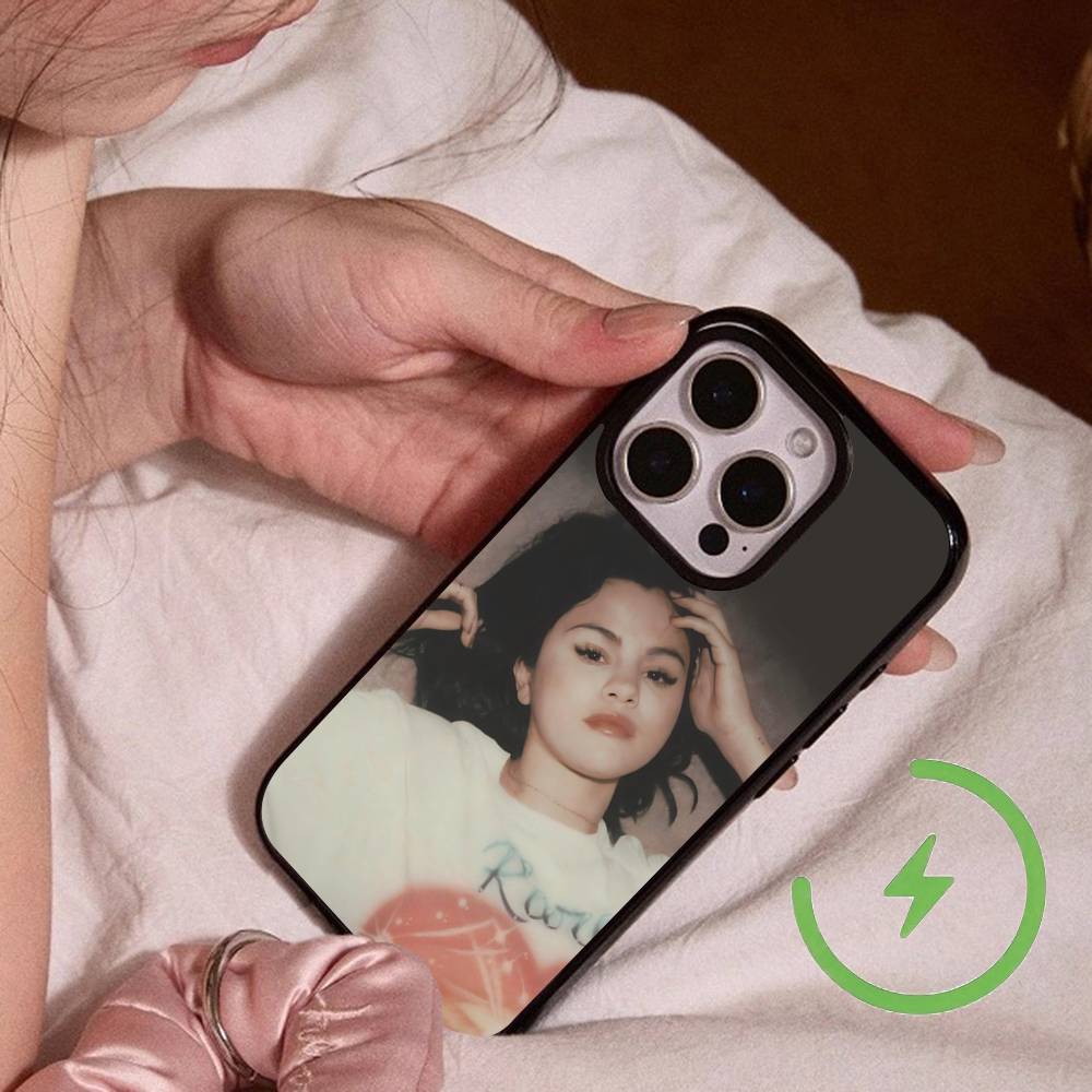 Singer Selena Gomez Promax Magnetic For IPhone 17 16 14 13 12 11 15 Pro Air Max Plus Phone Case Wireless Charge