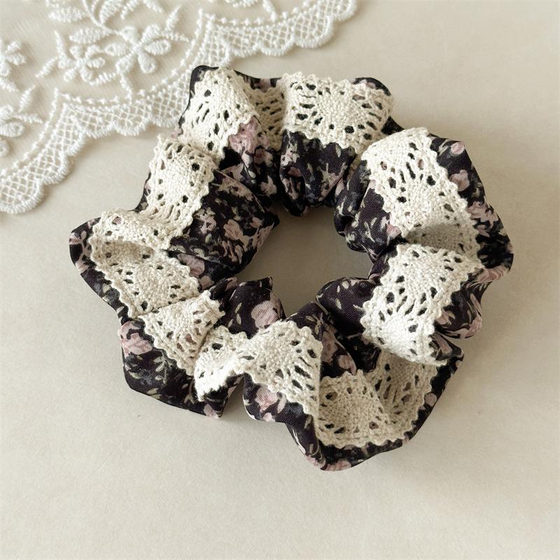 New Fringed Bag with Triangular Scarf, Floral Lace, Soft and Cozy Fabric Headscarf Hairpin Headpiece