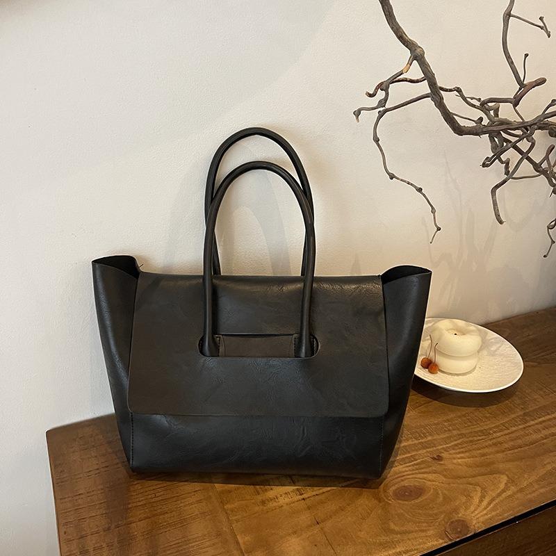 

Премиальная большая женская сумка, новая модная сумка большой вместимости, весенне-летняя ретро-дорожная сумка-тоут чёрный