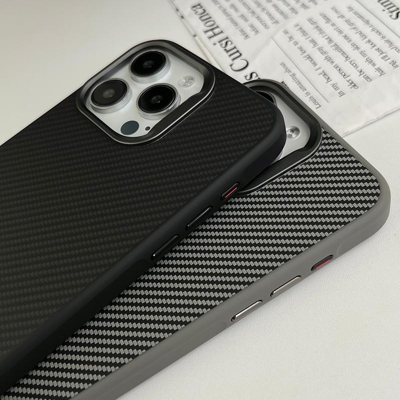 Luxury Carbon Fiber Pattern Matte Phone Case for iPhone 14 12 13 15 Pro Max Cases Kevlar Texture Metal Lens Protector Soft Cover