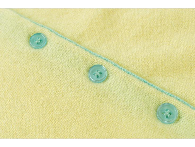 Women's Pure Cashmere Color Block Knit Cardigan - Button-Up, Round Neck, Versatile for Autumn and Winter.