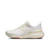Zapatillas ZoomX Invincible 3 Hueso Claro Vela Goma para Mujer Crema Goma Marrón Claro Marfil Pálido DR2660-008