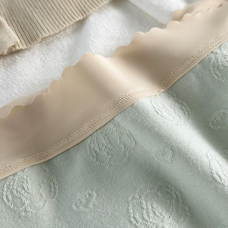New Ice Silk Mid-Waist Women's Briefs with Cotton Crotch Seamless & Comfortable