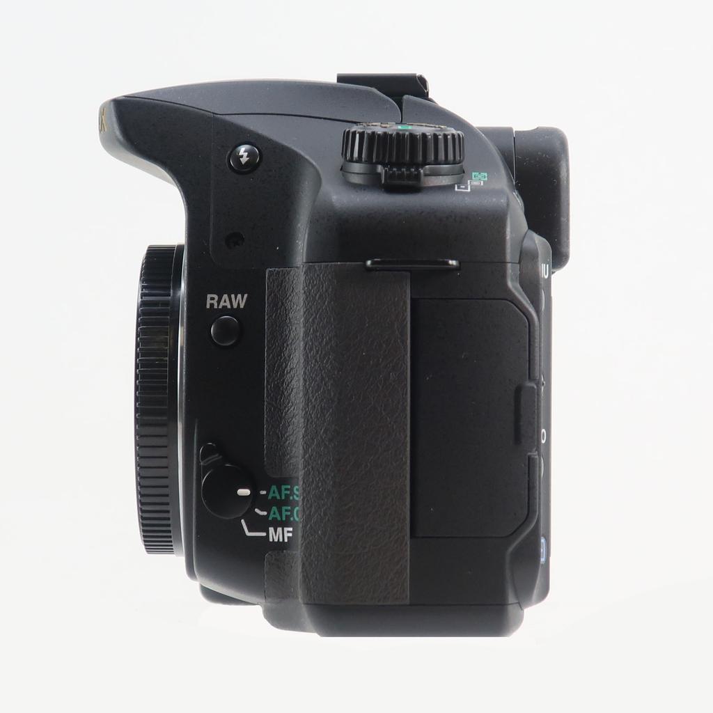 PENTAX K10D Camera GRAND PRIX 2007 Digital camera _ Used