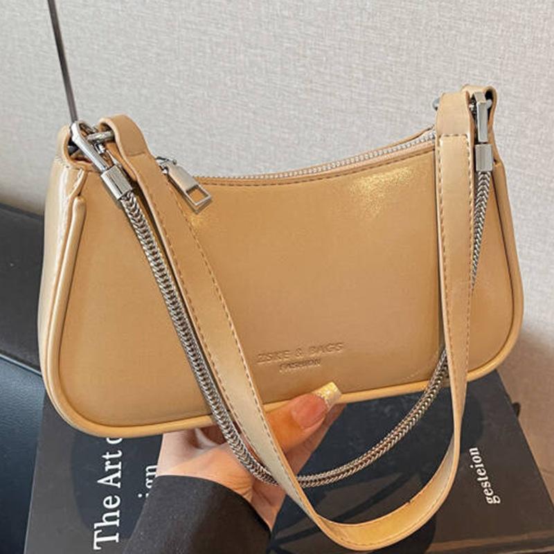 Stylish and simple underarm bag 2025 summer new women's ins hand carry exquisite bag women's chain bag shoulder bag