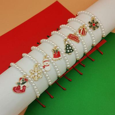 2025 European & American Holiday Beaded Bracelet with Bells, Snowflakes, and Christmas Tree Charms