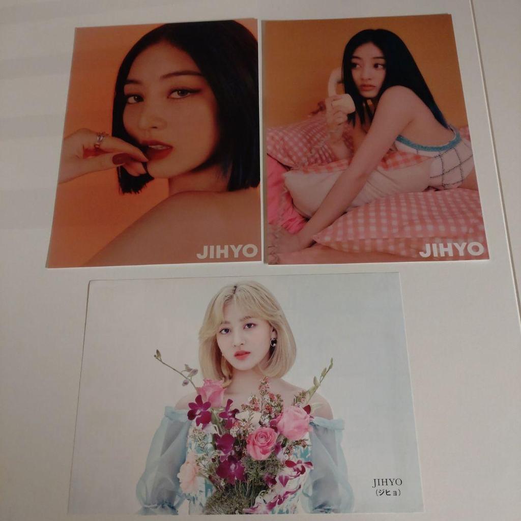 [USED] TWICE JIHYO trading card postcard set