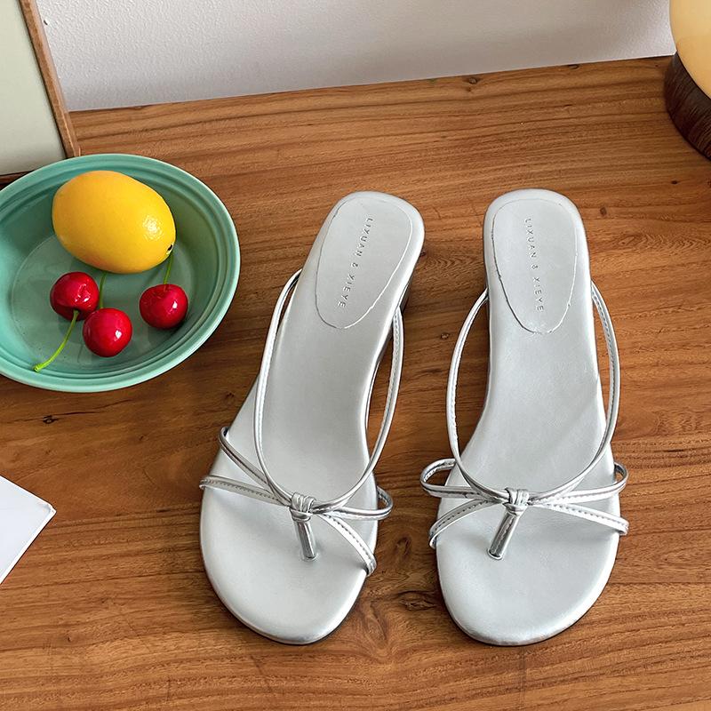 

Internet celebrity leopard print slope heel heightened flip-flops women s summer wear 2025 new versatile premium cool slippers 40 серебряный