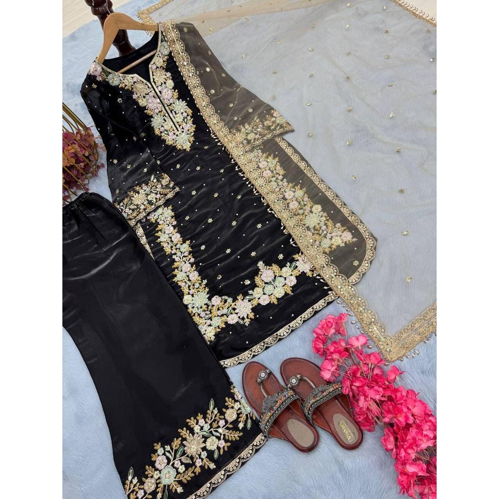 Launching New Đěsigner Party Wear Look  Top Plazzo & Dupatta Set