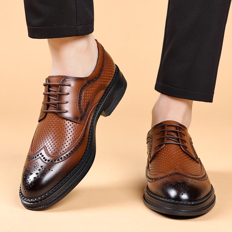 Fashion Brogue hollowed out design leather shoes for men Classic British style  Breathable Formal Dress Shoes Male Office Wedding shoes