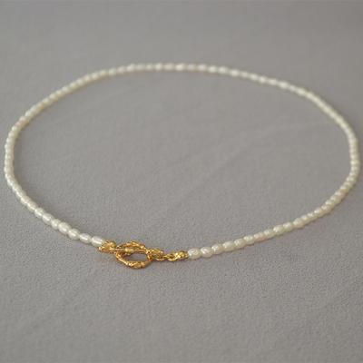 French Beautiful Water Rice Grain Small Pearl Retro Vine Flower Branch OT Buckle Simple Short Temperament Necklace Collarbone Chain Women
