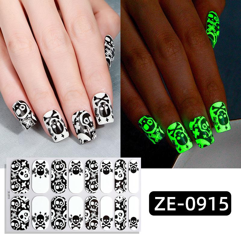 New Luminous Halloween Nail Art Sticker 16 Nail Oil Film Nail Sticker European and American Dark Nail Art Sticker