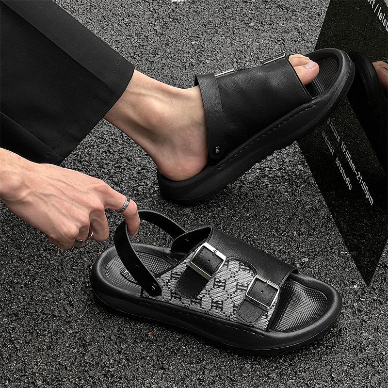 Slippers Men's 2025 Summer New Trend Outer Wear Men's Summer Versatile Fashion Cool Out Beach Shoes
