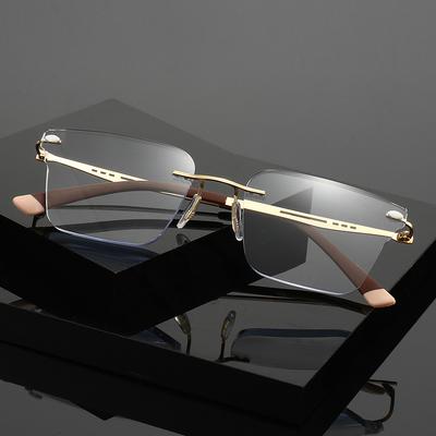 Brillen en accessoires
