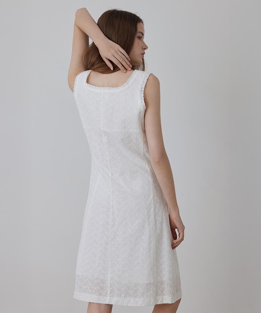 Kwinseulaebis Pure Cotton Lace-Trimmed Eyelet Midi Dress