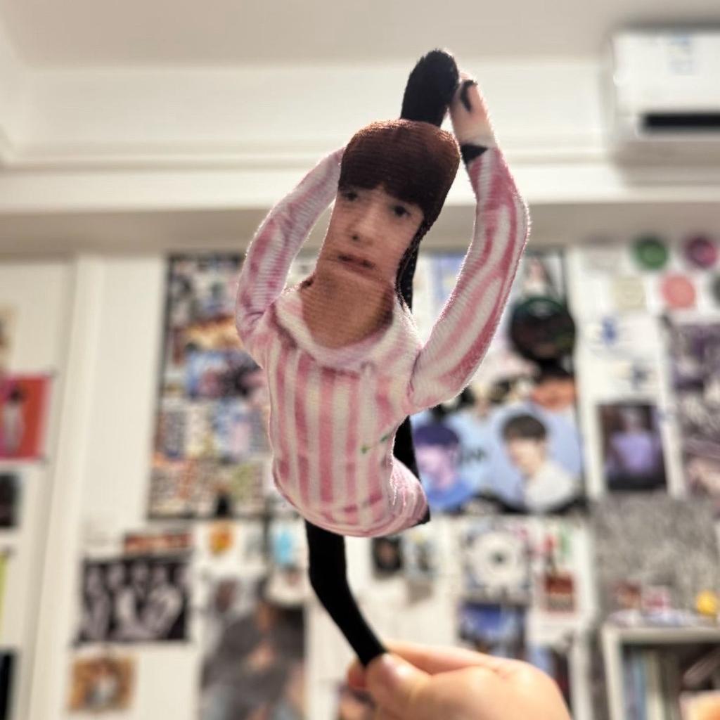 28Cm Soobin Abstract Cotton Doll With Skeleton Body Cotton Filled Desk Ornament Birthday Present For Kpop Fans