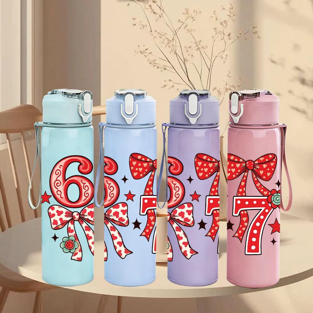 1PC Number Six Seven Bow Design 750ml Color Plastic Sports Water Bottle Leakproof Flip Straw Lid Suitable for Sports Office Home Use