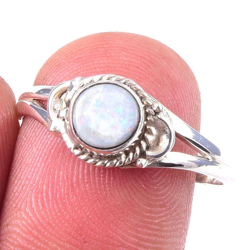 

Natural Australian Opal Gemstone 925 Solid Sterling Silver Jewelry Ring S.9 S0Z70
