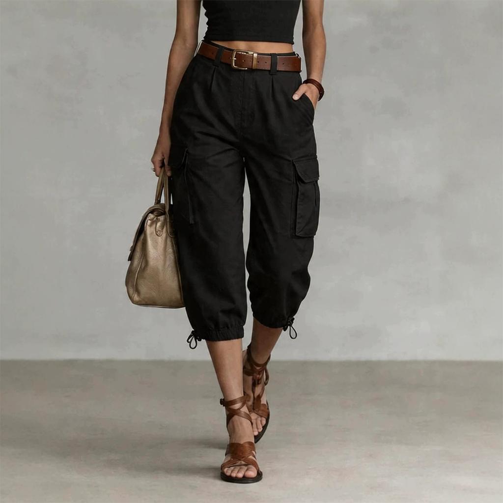 Pantalon cargo court ample et décontracté pour femme avec cordon de serrage à la taille et poches pour un usage extérieur et quotidien