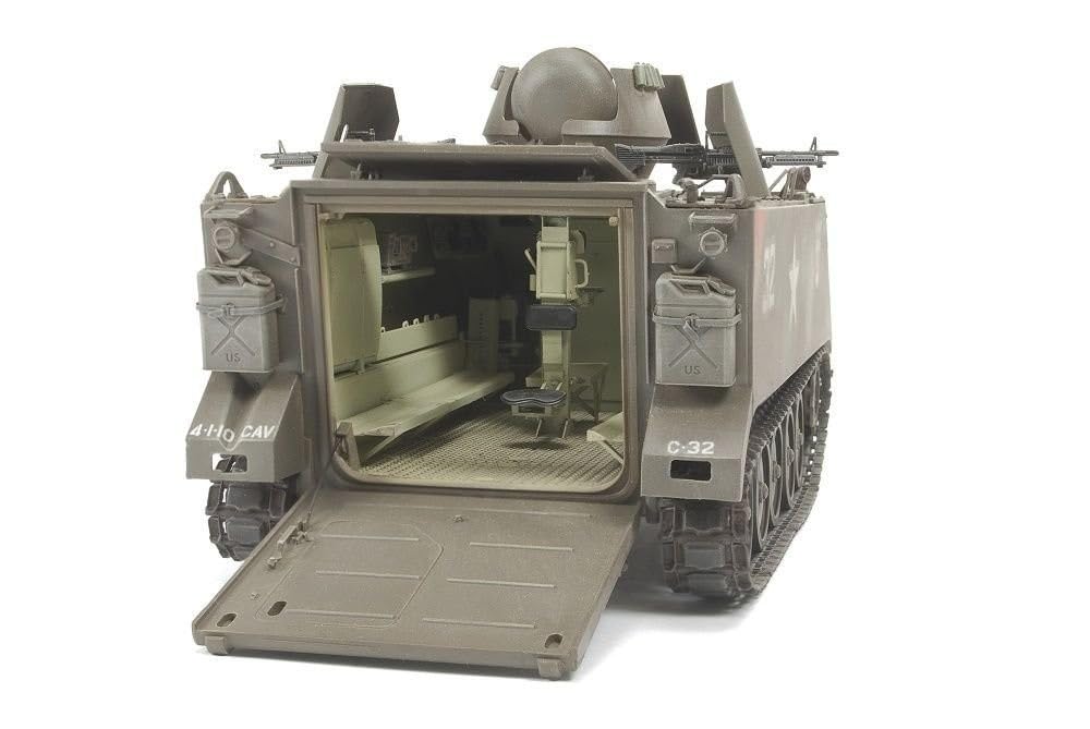 AFV Club Scale US Army M113 ACAV Armored Cavalry Fighting Vehicle Plastic Model FV35113 1/35